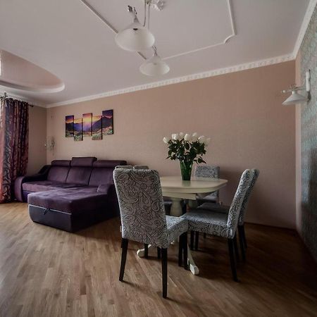 Apartamenty On Kryvonosa Liov Exterior foto
